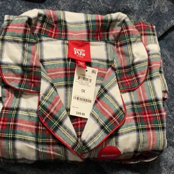 Women’s Christmas PJ’s 1X - Picture 7 of 9